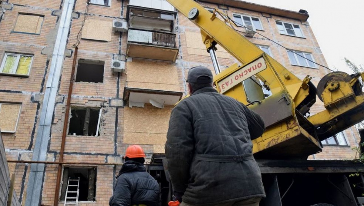 ДНР»: Поврежденный при взрыве в Донецке дом будут восстанавливать около  полугода - 31 октября 2017 :: Новости Донбасса