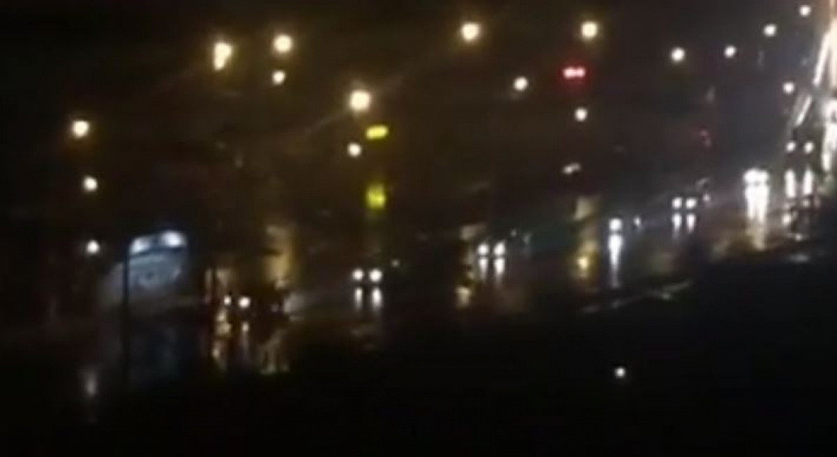 Опубликовано видео входа колонны военной техники в Луганск
