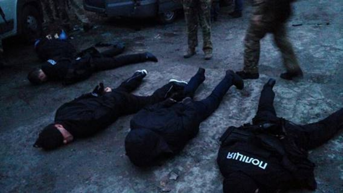 Группа грабителей в полицейской форме задержана в Запорожье