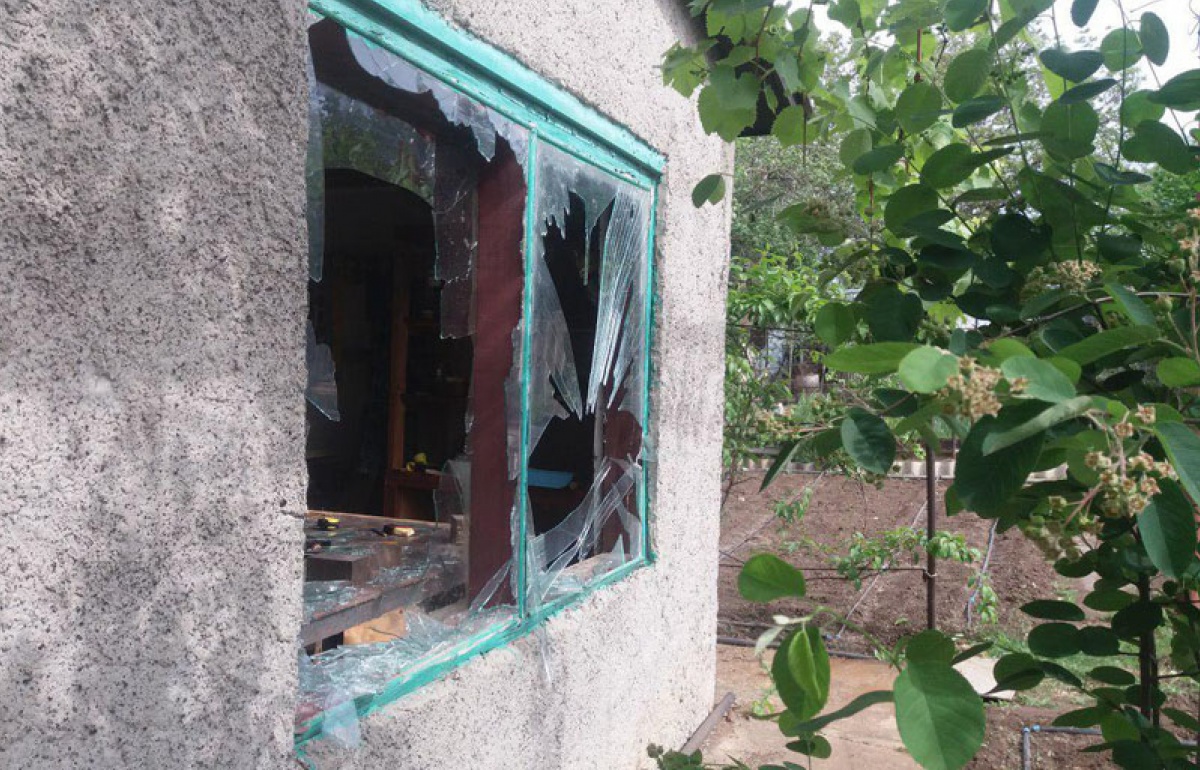 На Донетчине повреждены три дома в результате обстрела поселка Мироновский