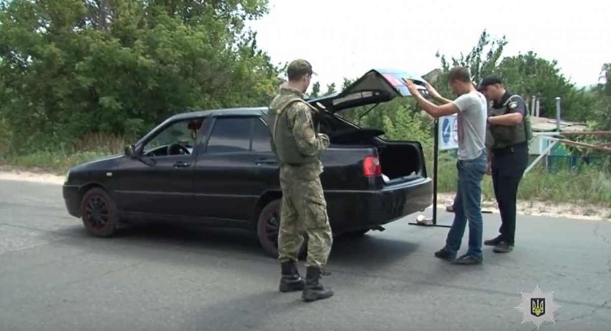 Спецоперация в Лисичанске: силовики второй день ищут пособников боевиков