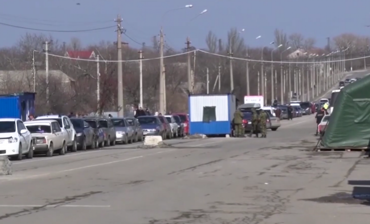 В «МГБ ДНР» заявили, что не будут убирать мусор на своих блокпостах