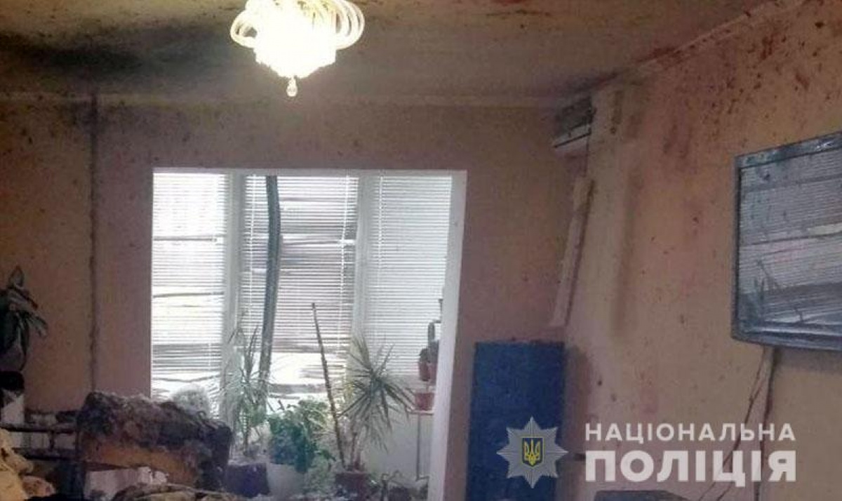 Два человека погибли из-за взрыва в многоэтажке в Марьинском районе