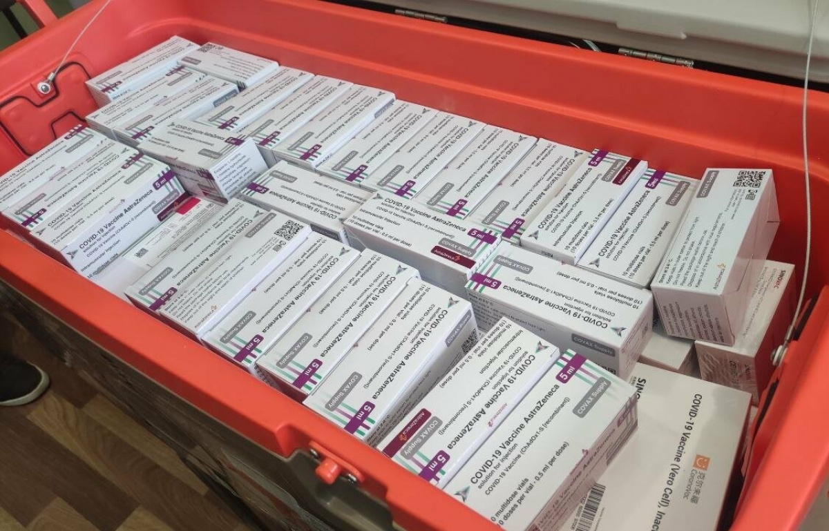 В Мариуполь привезли вакцины от коронавируса / Фото: 0629