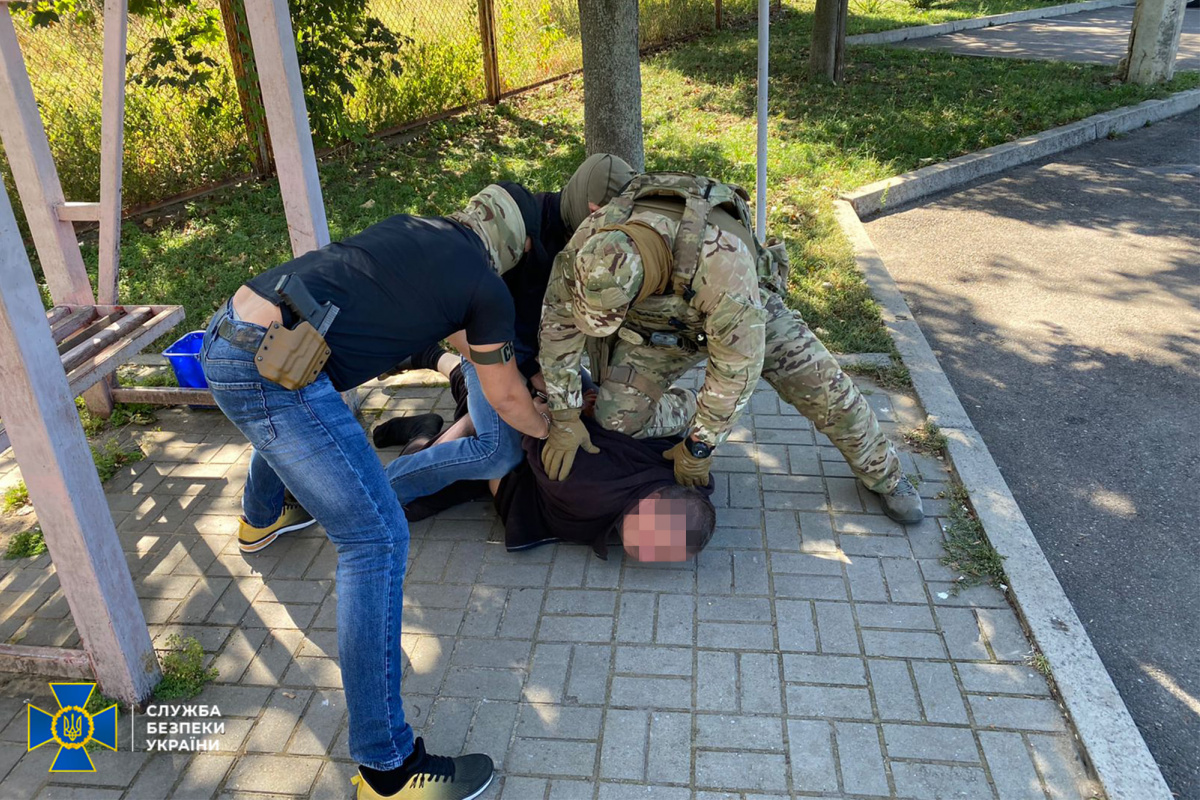 Задержание заказчика убийства. Фото: ГУ СБУ в Донецкой и Луганской областях