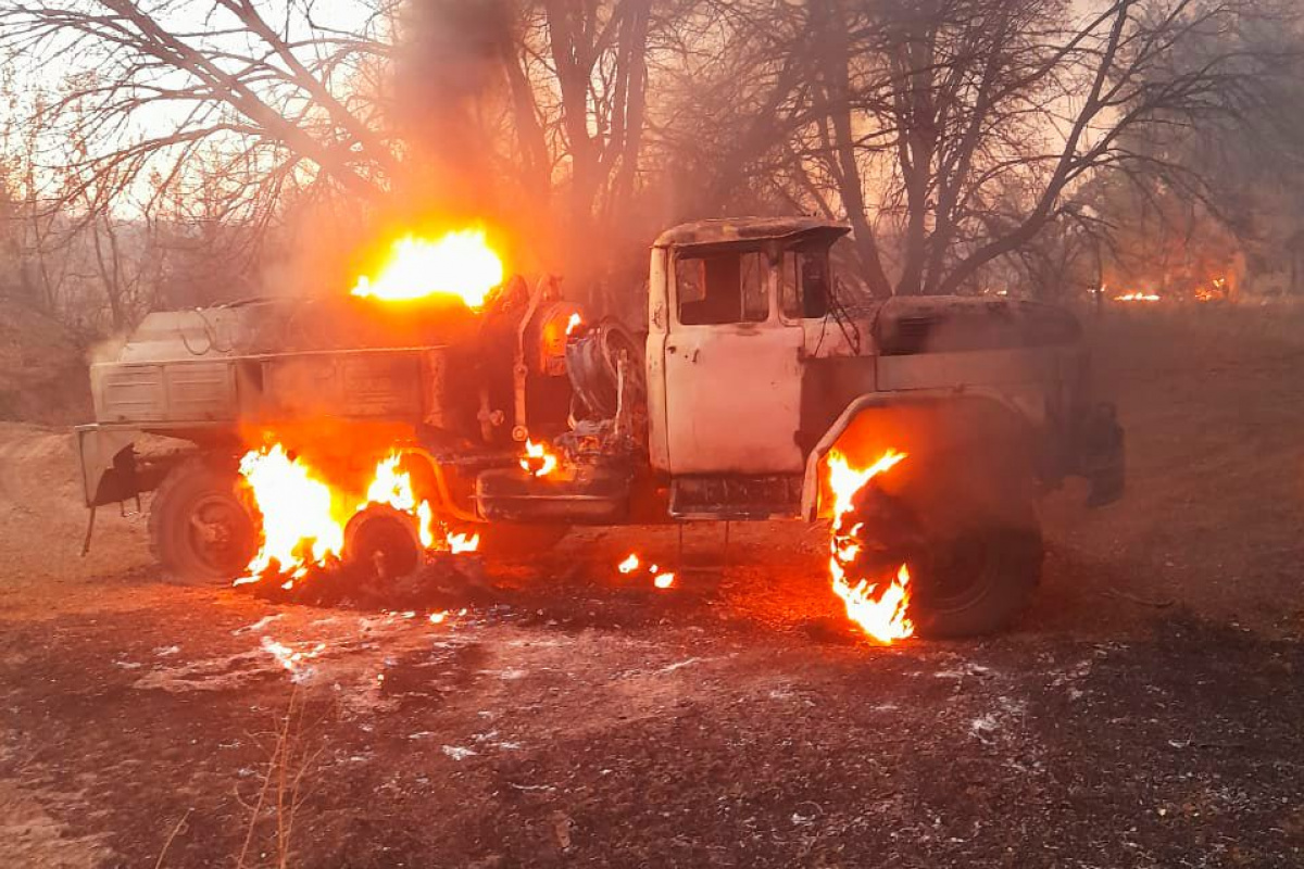 Село Трехизбенка в Луганской области попало под обстрел