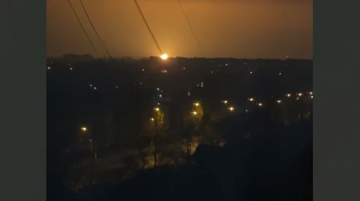 Пожар на газопроводе в Луганске. Скриншот из видео