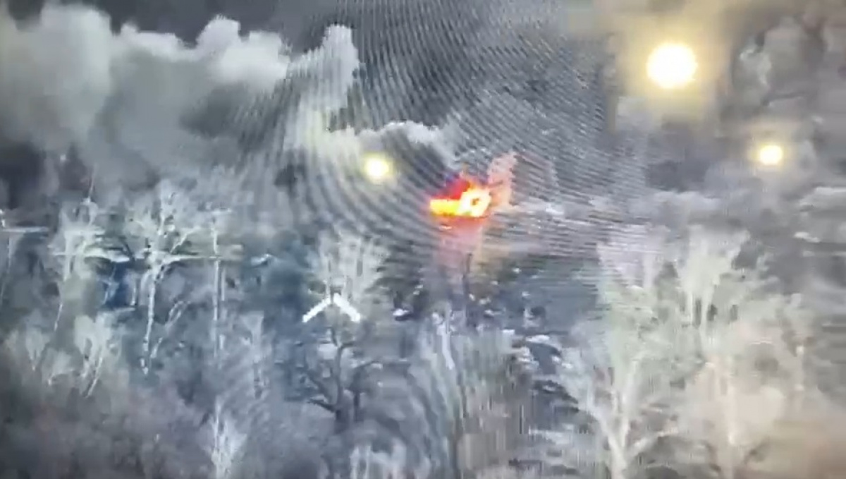 Боевики уничтожили автомобиль наблюдателей СЦКК на мосту под Счастьем