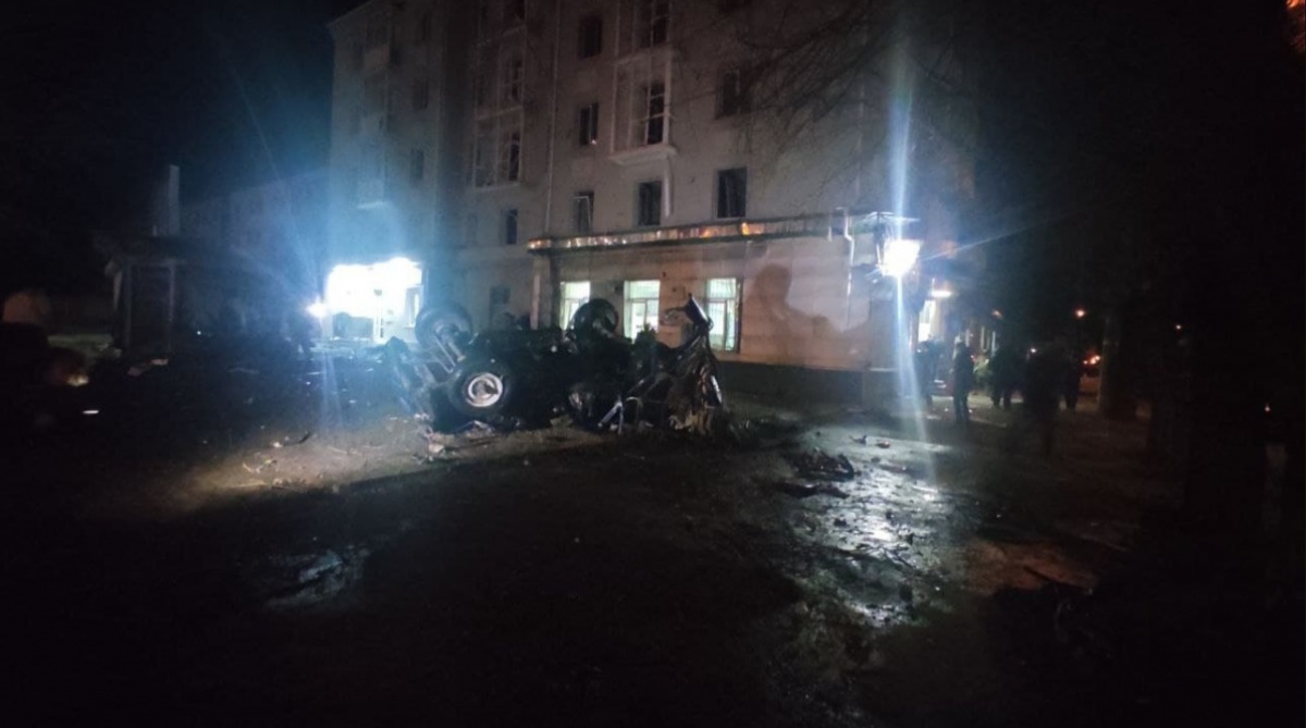 Взрыв в Луганске: «ЛНР» заявила о покушении на руководителя в «представительстве СЦКК»