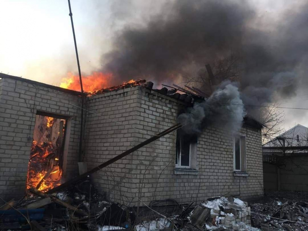 Захватчики уничтожили 54 дома за сутки в Луганской области