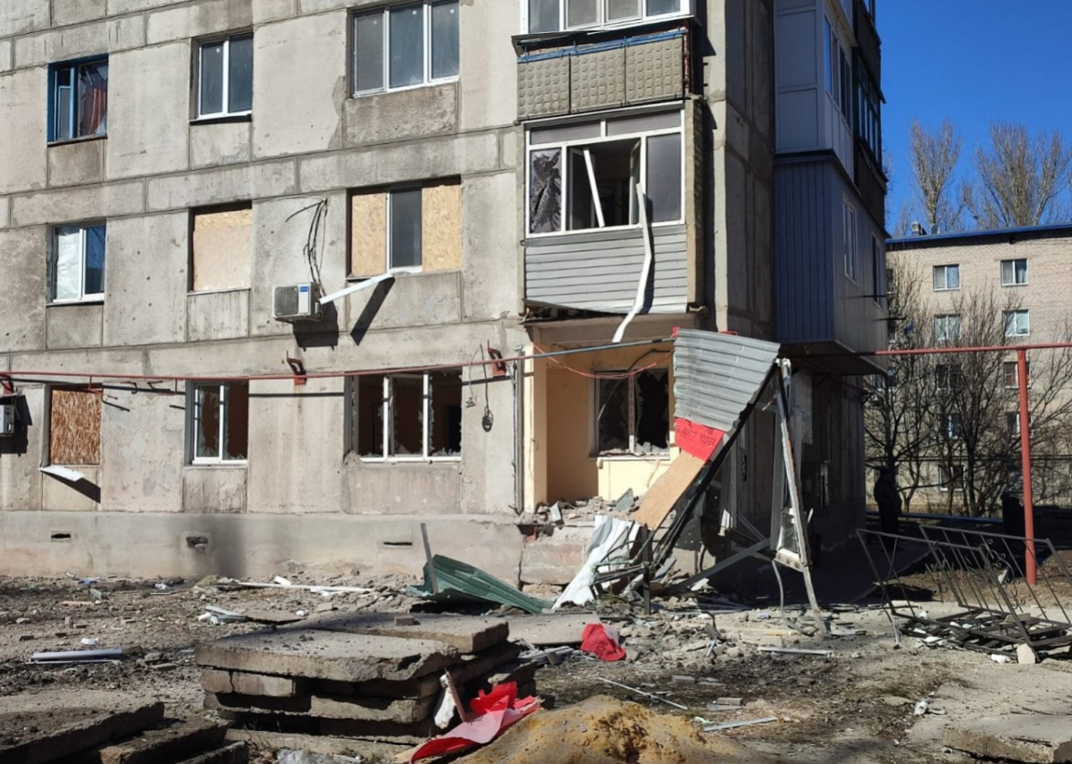 Последствия обстрела в Авдеевке. Фото: Павел Кириленко