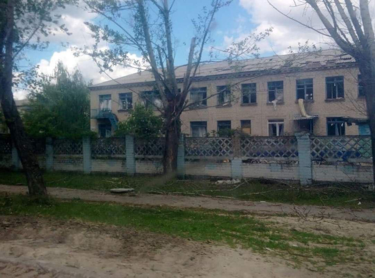 Более 30 раз раз войска РФ обстреляли жилые кварталы Луганской области за сутки. Погибли два человека