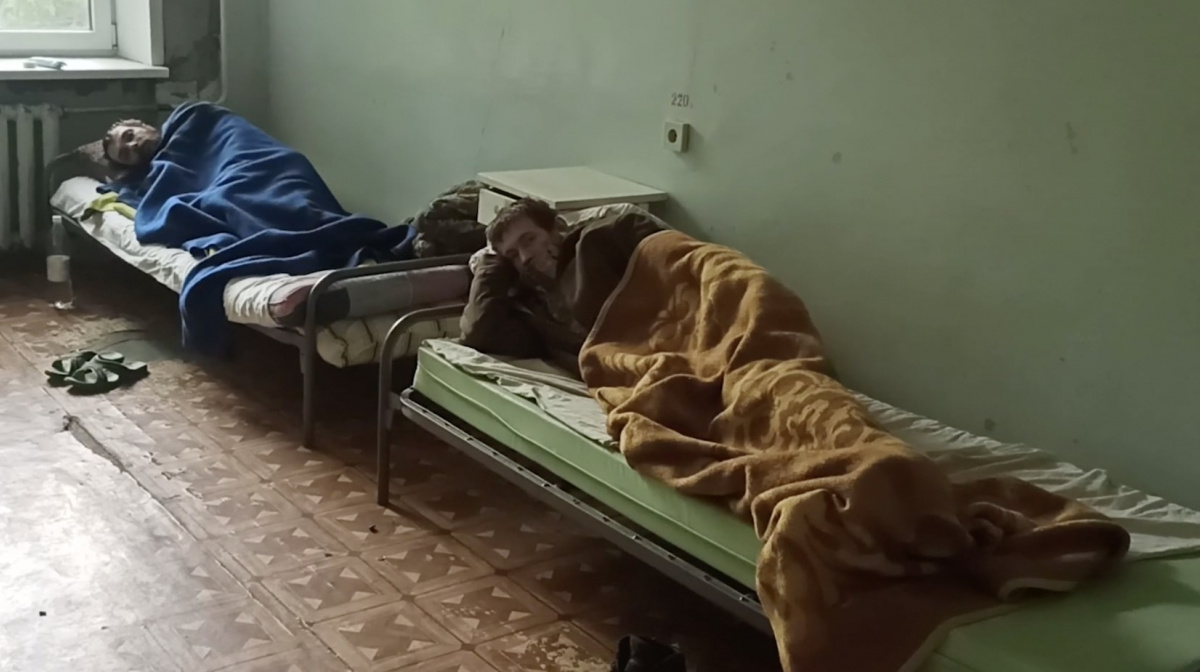 Раненые с «Азовстали» в Новоазовске. Скриншот
