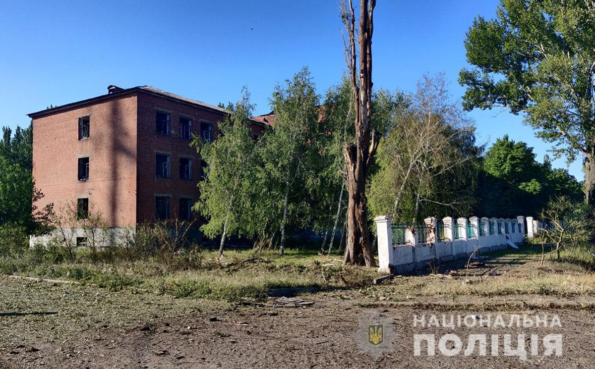 Последствия удара по Донецкой области. Фото: полиция