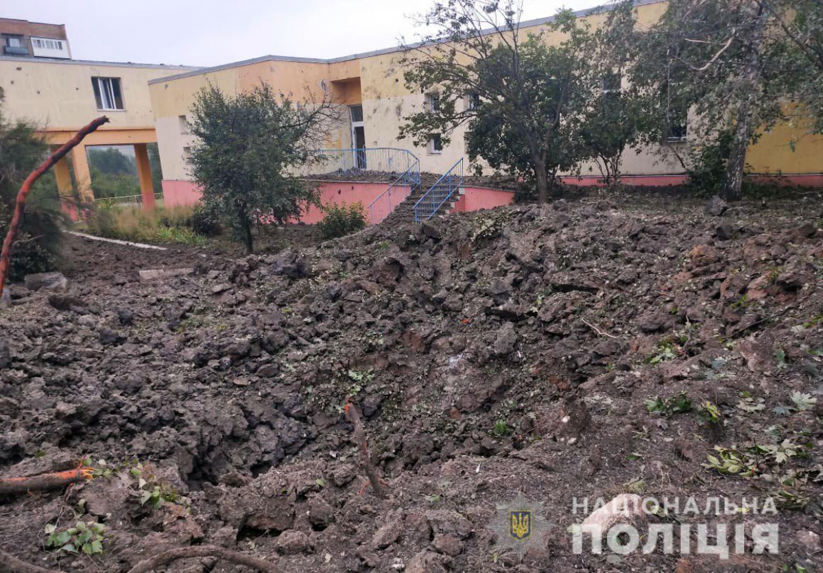 Російська армія накрила вогнем десять населених пунктів Донецької області за добу. Є жертви