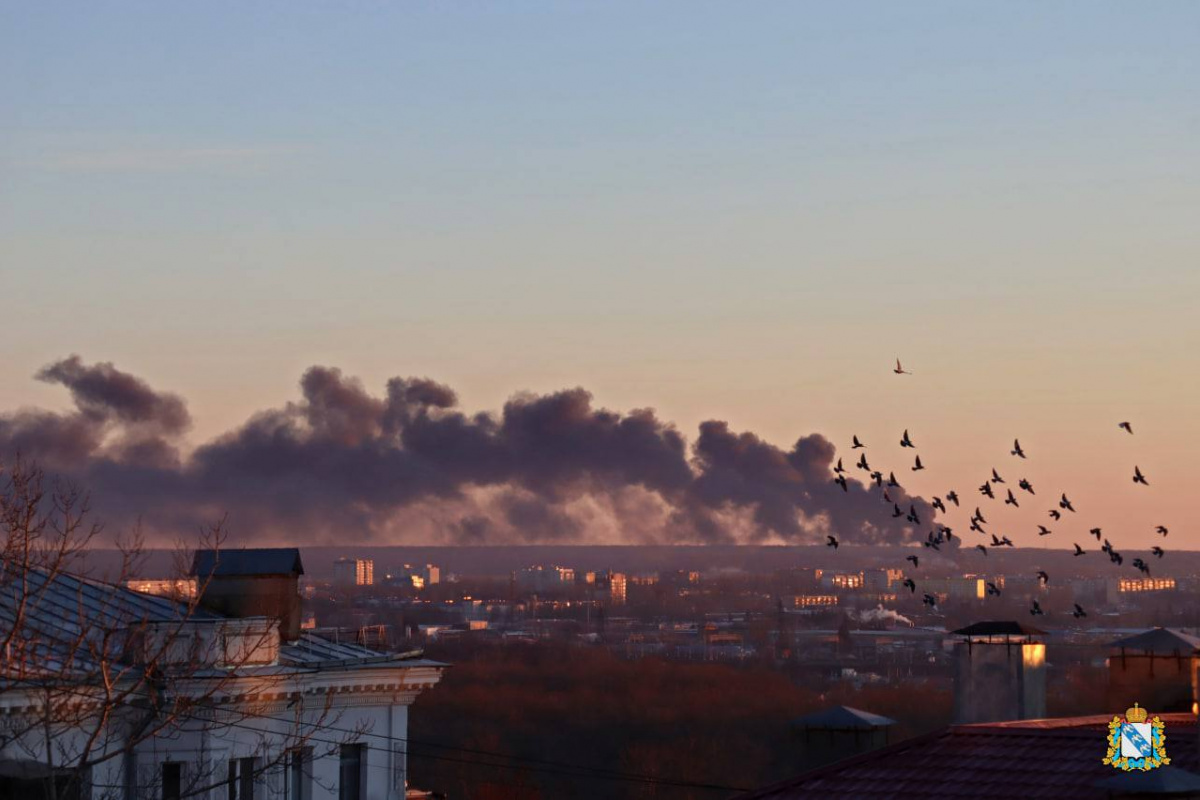 У районі Курського аеропорту в РФ сталася пожежа