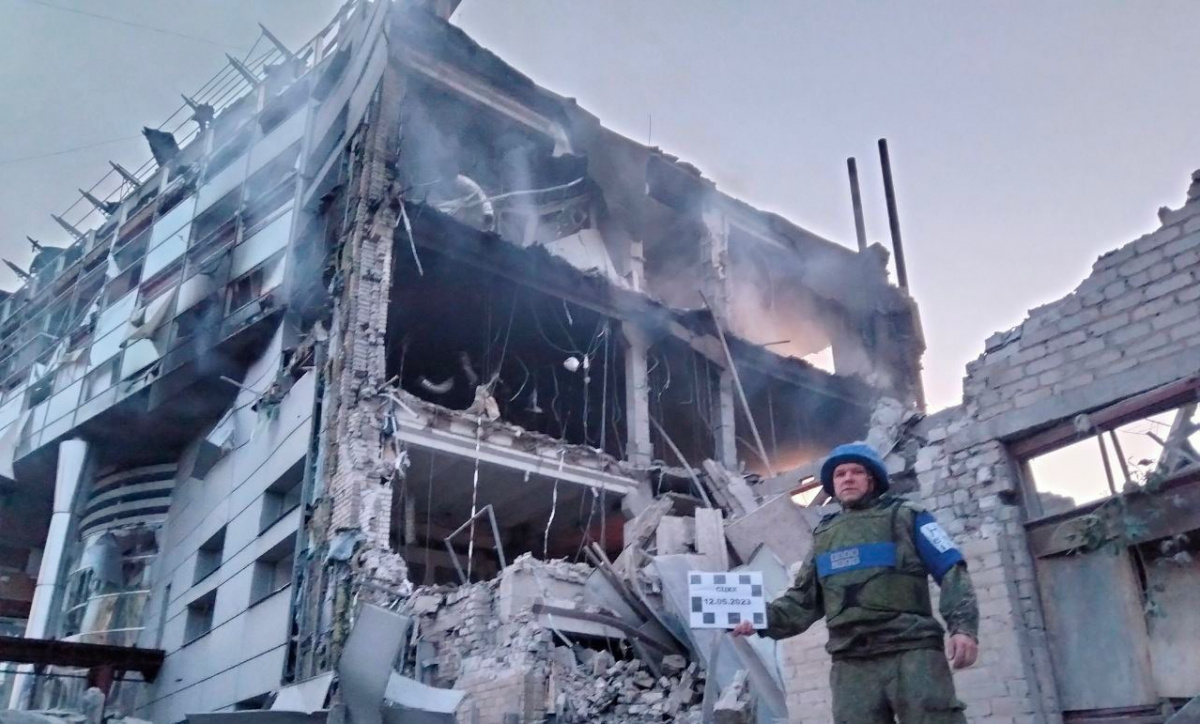 Наслідки удару по Луганську. Фото: «СЦКК ЛНР»