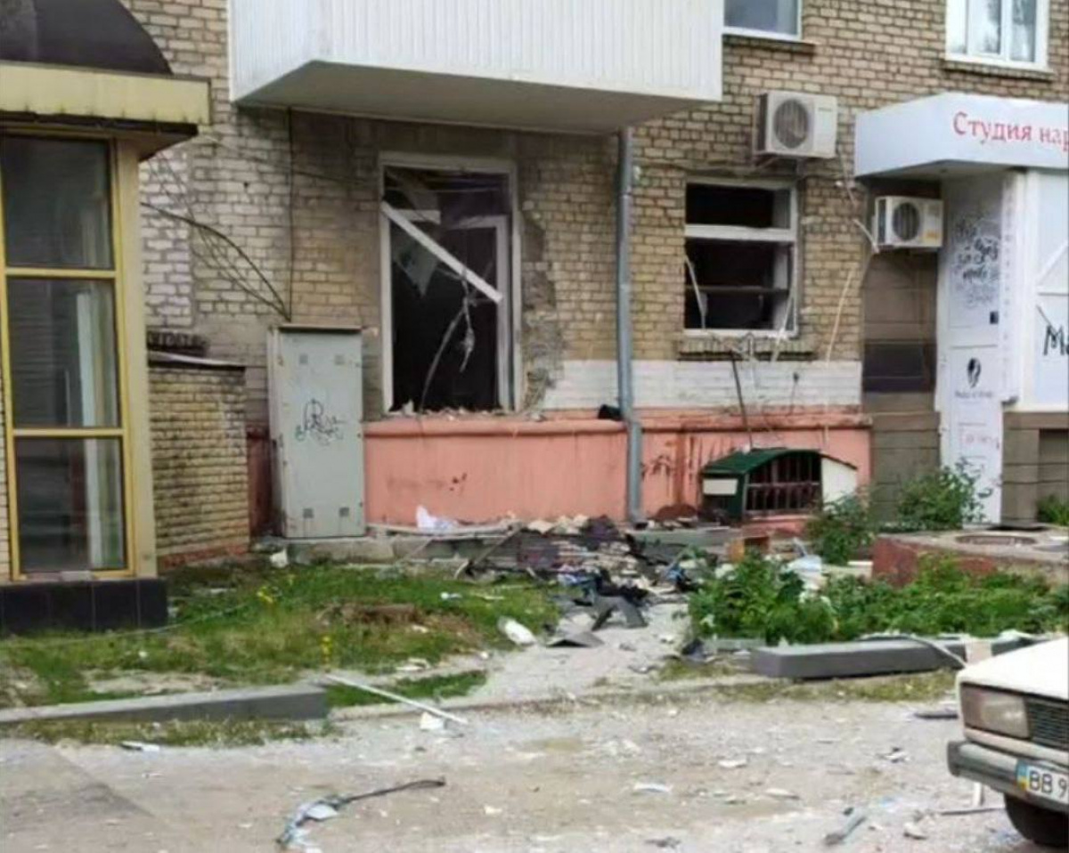 Взрыв в центре Луганска: ранен глава «МВД ЛНР» 