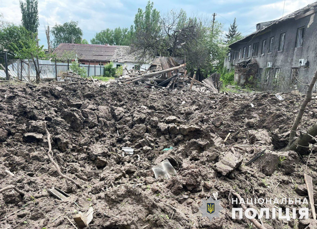 Войска РФ за сутки разбили в Донецкой области 43 гражданских объекта. Фото: Полиция Донецкой области