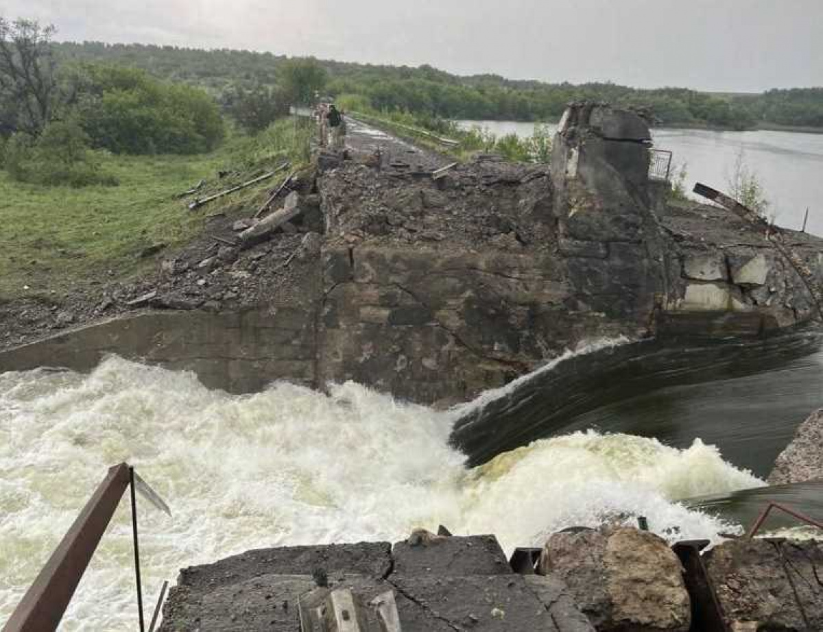 В Донецкой области из-за разбитой плотины может подтопить три поселка