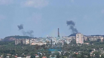 В Макеевке слышны взрывы, над оккупированным городом поднимаются клубы дыма. Фото: Местные Telegram-каналы