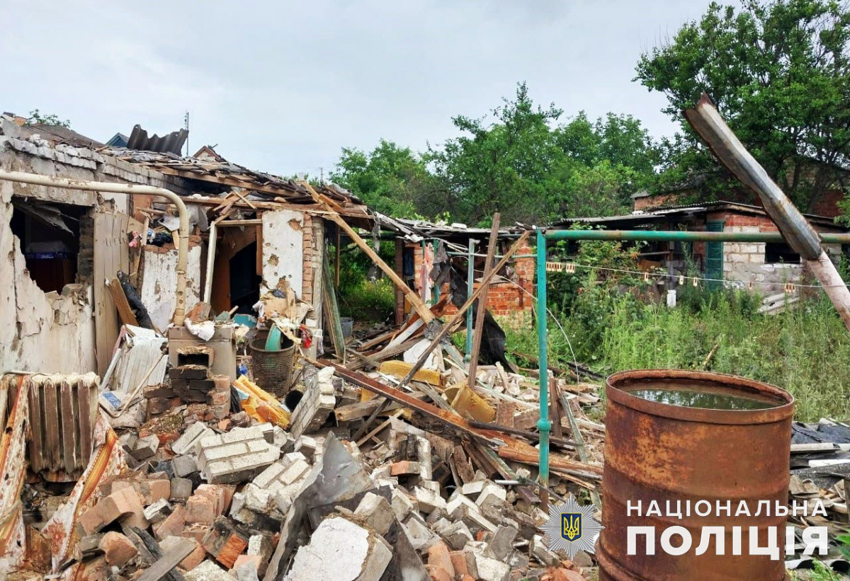 В Донецкой области российскими войсками за сутки было уничтожено 18 гражданских объектов. Фото: Полиция Донецкой области
