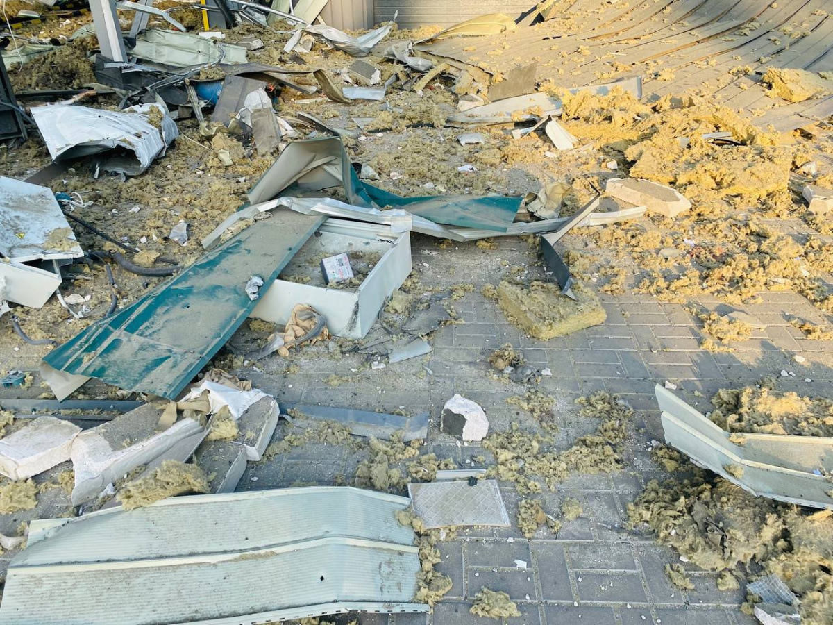 Наслідки атаки у Запоріжжі. Фото: Анатолій Куртєв / Telegram