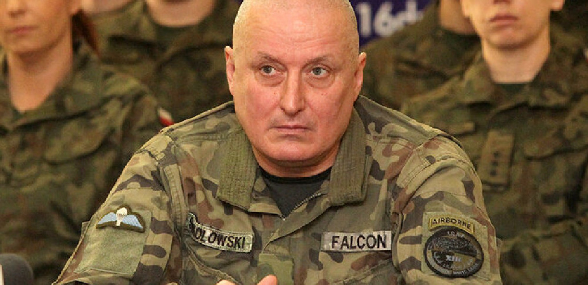 Генерал Соколовський не сумнівається, що гелікоптери застосовуватимуть озброєння у разі порушення кордону з боку Білорусі. Фото: скріншот