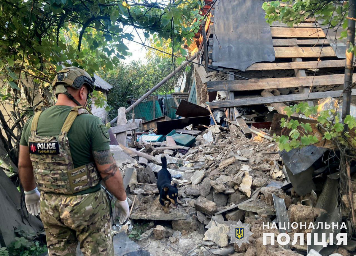 Российские захватчики обстреляли Донецкую область из авиации и артиллерии. Фото: Полиция Донецкой области