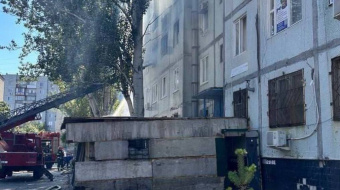 Наслідки удару по будівлі поліції окупованого Енергодару. Фото: соцмережі