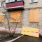 У Покровську Донецької області усувають наслідки нічних прильотів. Фото: Покровська МВА