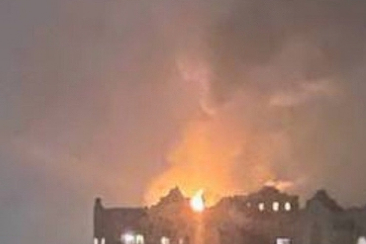 В Одессе горит дом в результате атаки дрона. Фото: соцсети