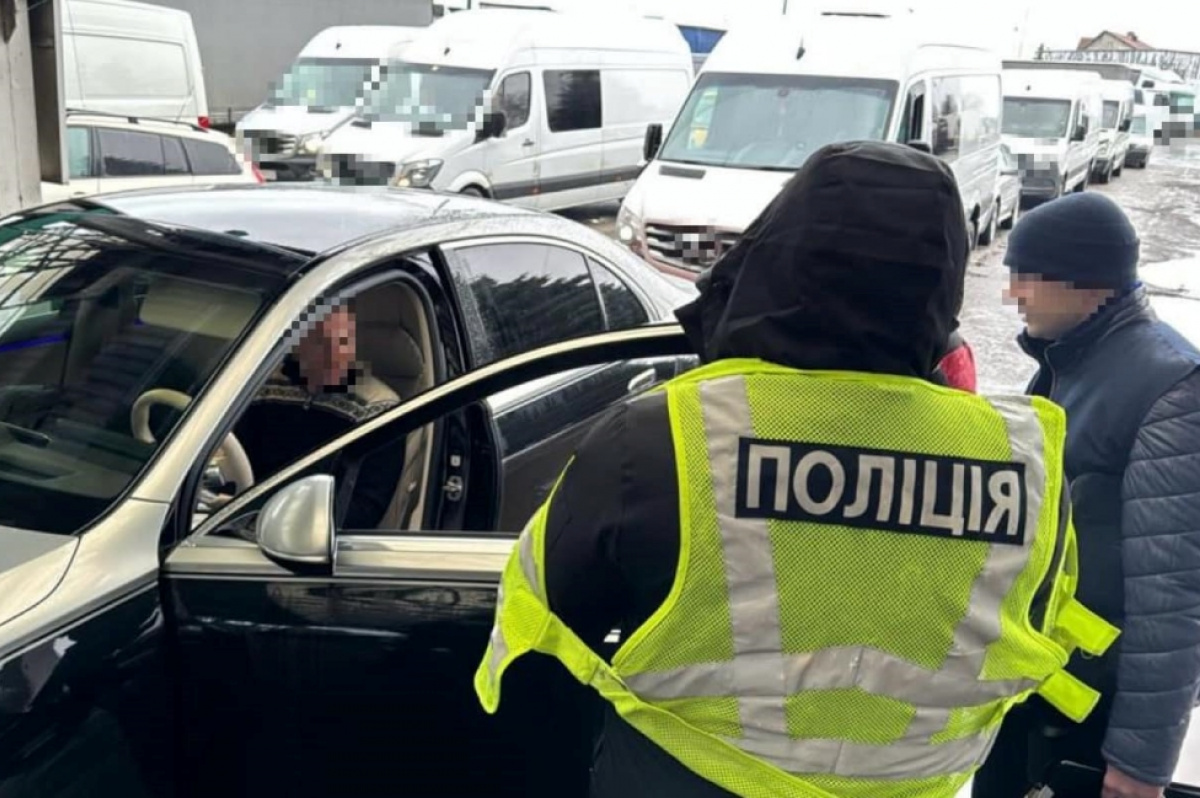 Топ-бизнесмена подозревают в завладении 7 га земли возле Киевской ГЭС. Фото: Генпрокуратура