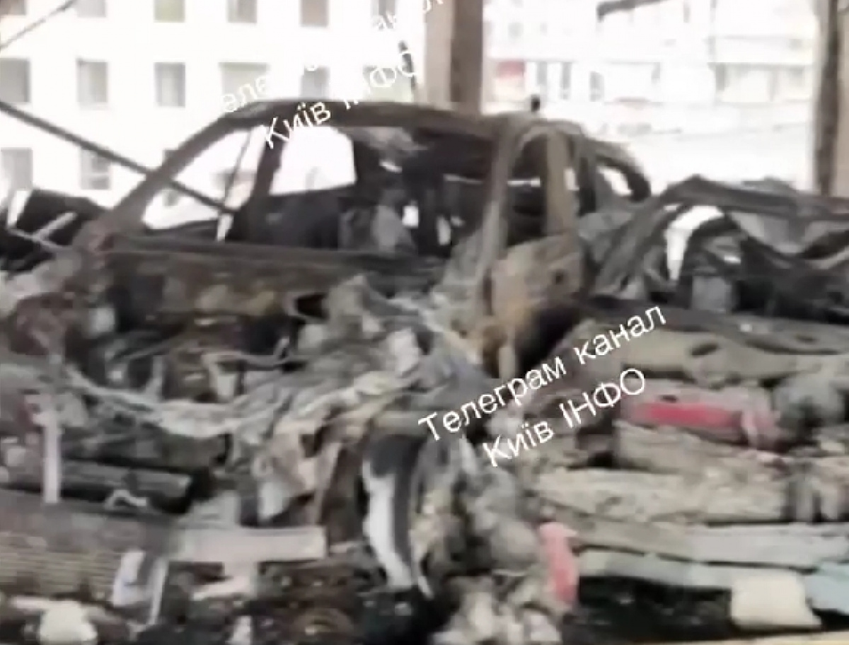 Разрушенное СТО в Киеве. Фото: кадр из видео
