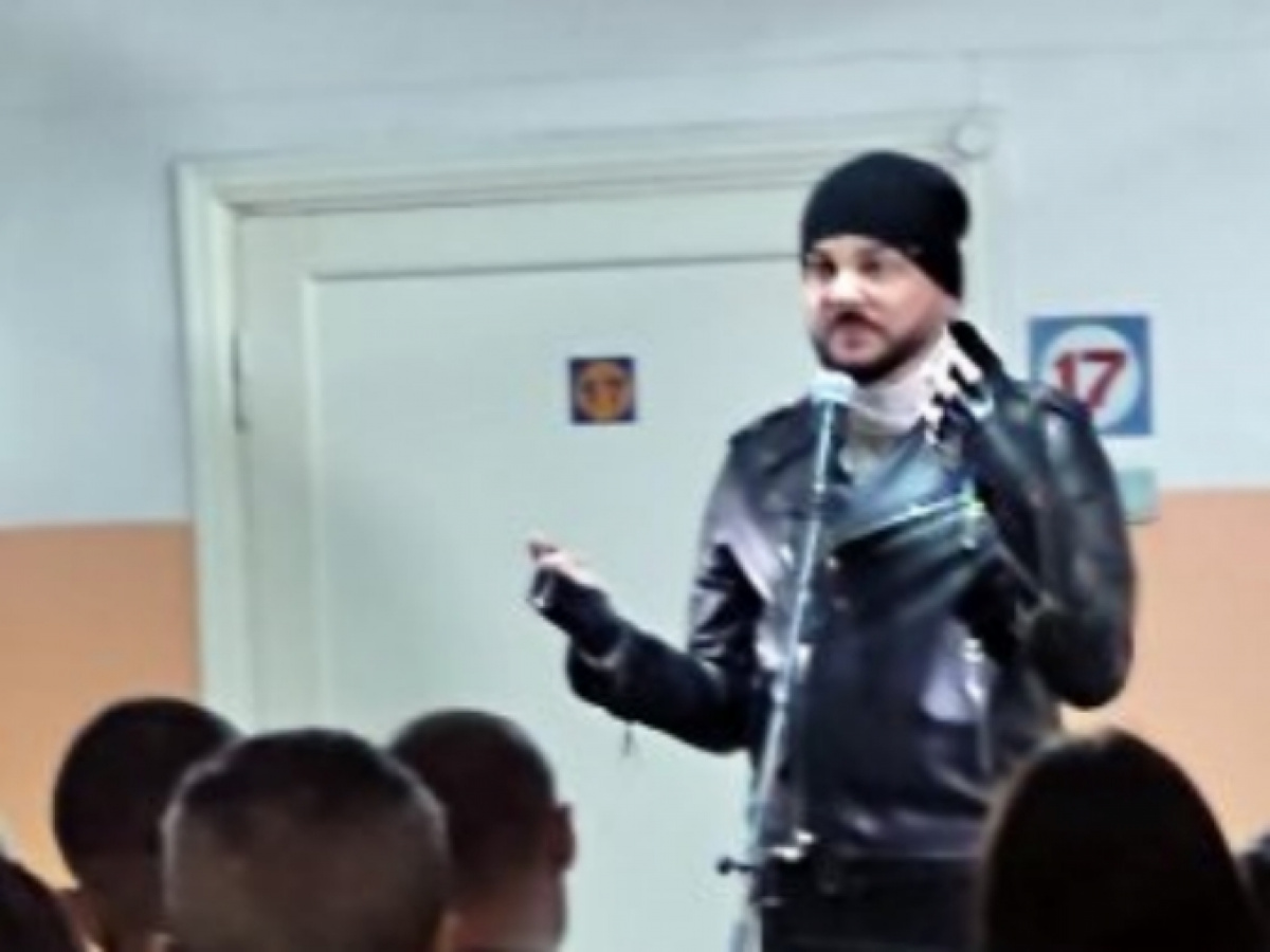 Кіркоров приїхав до окупованої Горлівки після «голої вечірки». Фото: кадр із відео