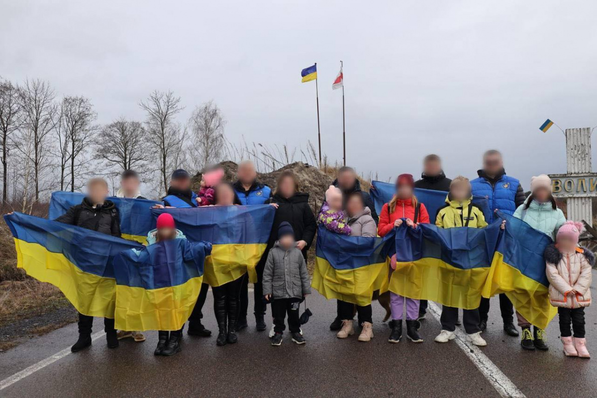 Украина вернула из оккупации и России 11 детей. Фото: Андрей Ермак