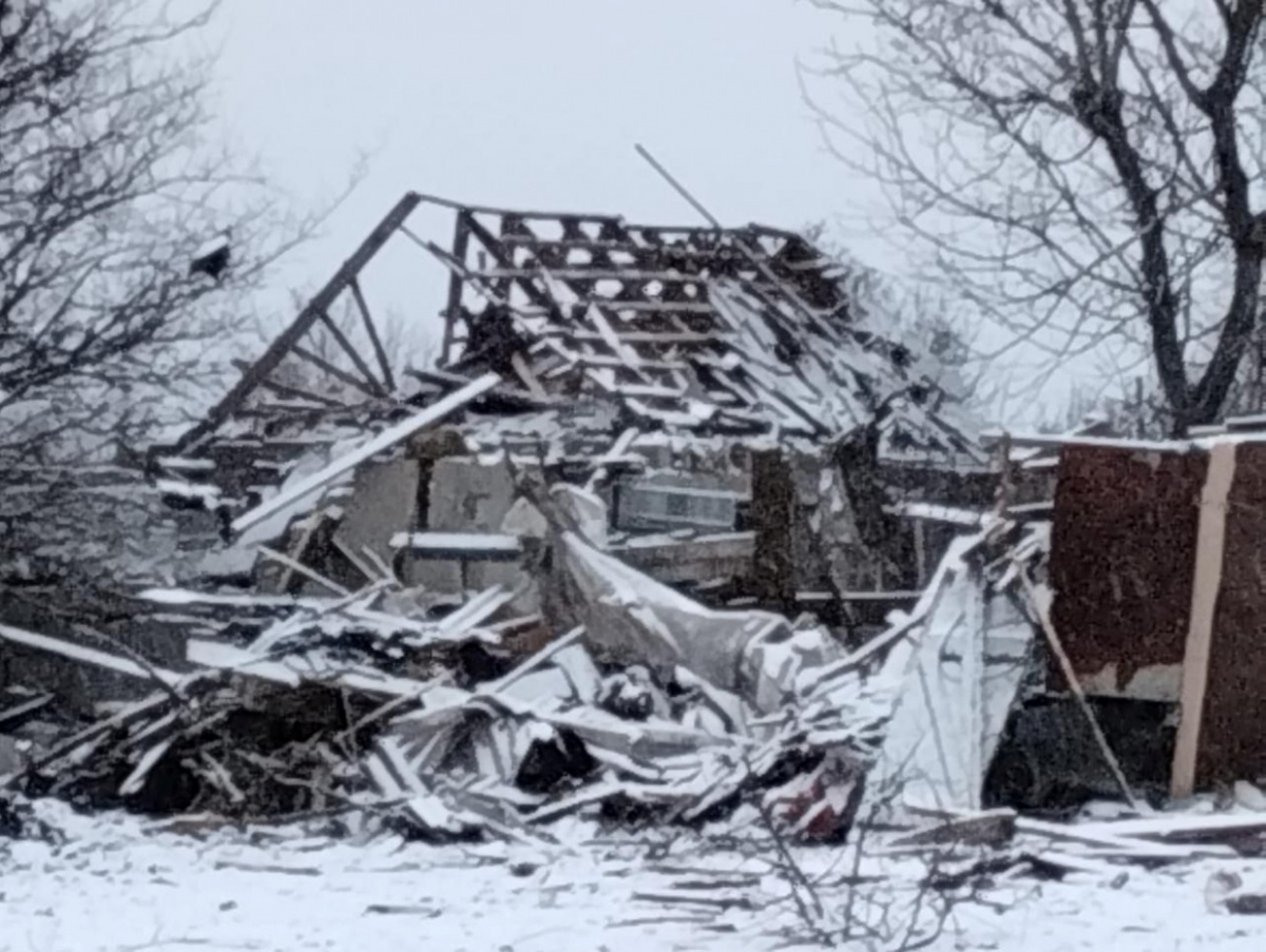 Обстрел жилых домов в Донецкой области. Фото: Вадим Филашкин