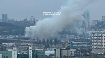 Пожежа на Подолі у столиці. Фото: ТГ-канал «Реальний Київ»