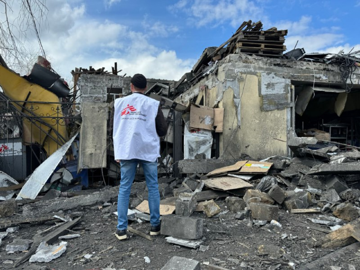 Внаслідок атаки по Покровську було повністю зруйновано офіс організації. Фото: прес-служба
