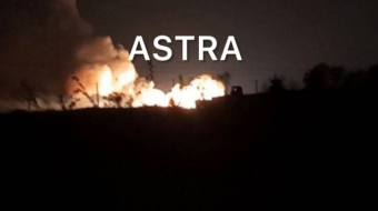В оккупированном Джанкое начался пожар после взрывов в районе военного аэродрома. Фото: ASTRA/Telegram 