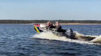 ГПСУ на катерах патрулируют границу с Беларусью. Фото: кадр из видео