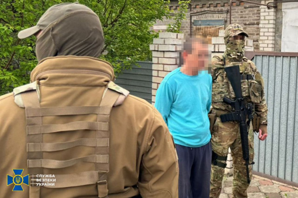 Інформатор «вагнерівців» шпигував біля аеродромів Донецької області. Фото: СБУ
