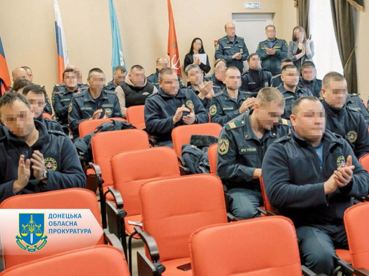 В Донецкой области 15 спасателей признаны госизменщиками — они служат в Мариуполе 