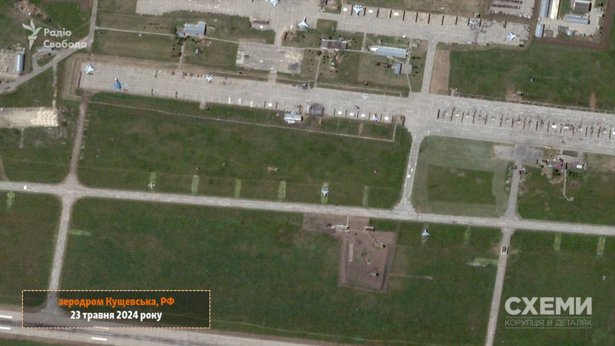 Появилось фото со спутника после удара по аэродрому в РФ Кущевская. Фото: Схемы 