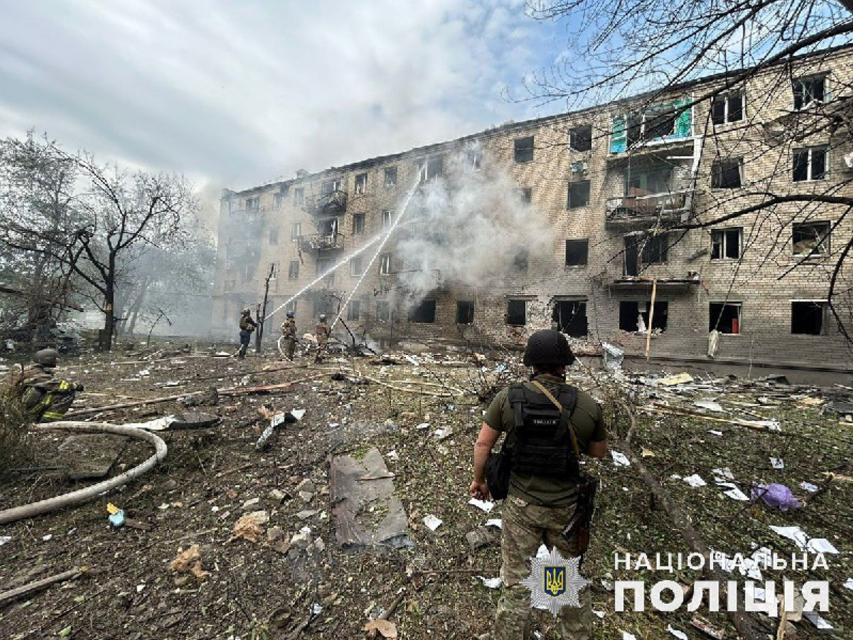 Россіяни атакували Донецьку область. Фото: Нацполіція 