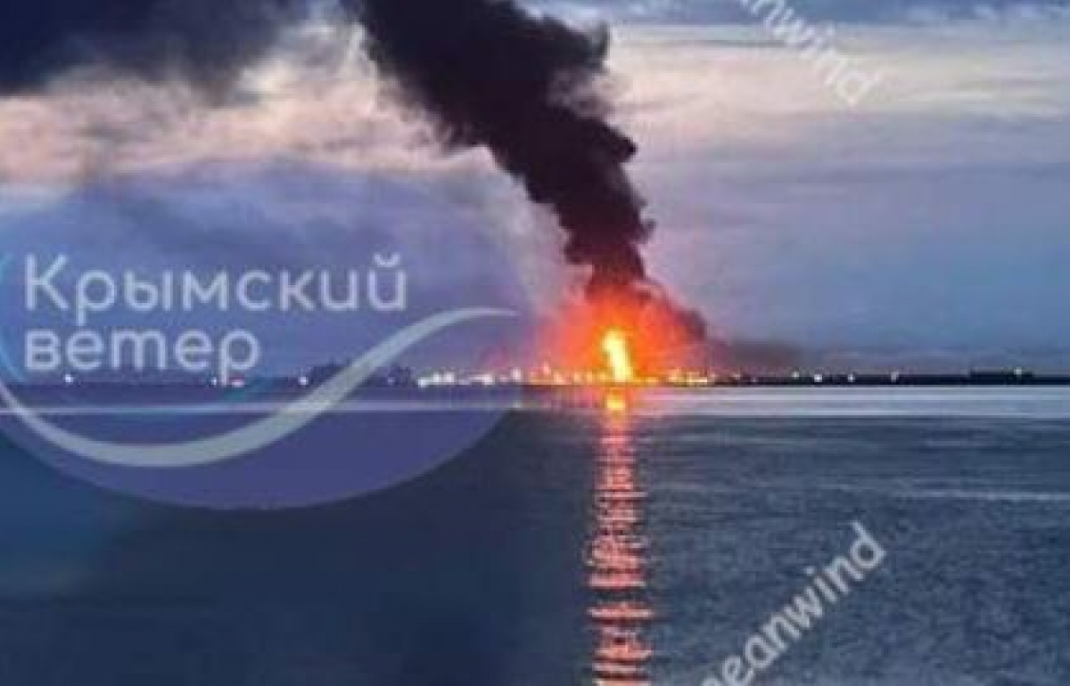Масштабна пожежа в порту «Кавказ» у Краснодарському краї РФ