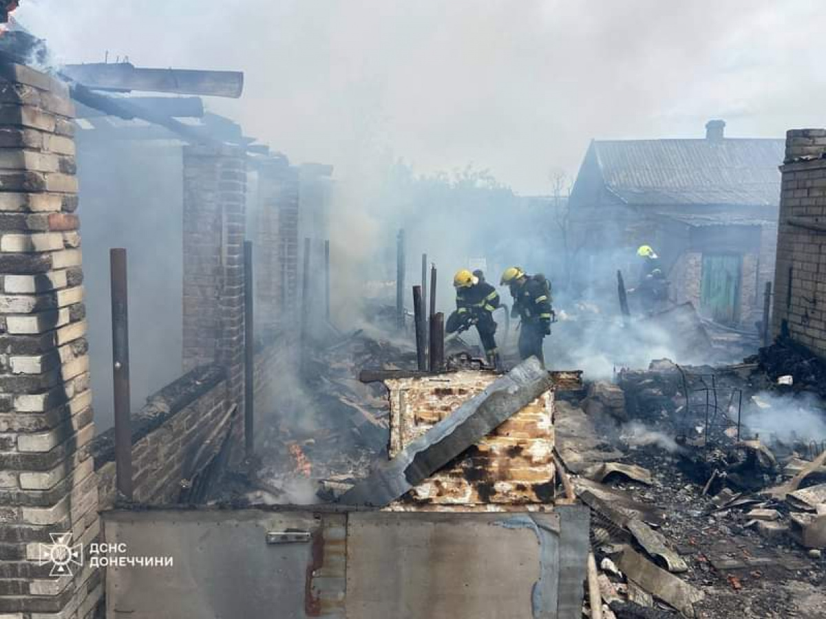 Під час пожежі в Краматорську загинули двоє людей. Фото: ДСНС у Донецькій області 
