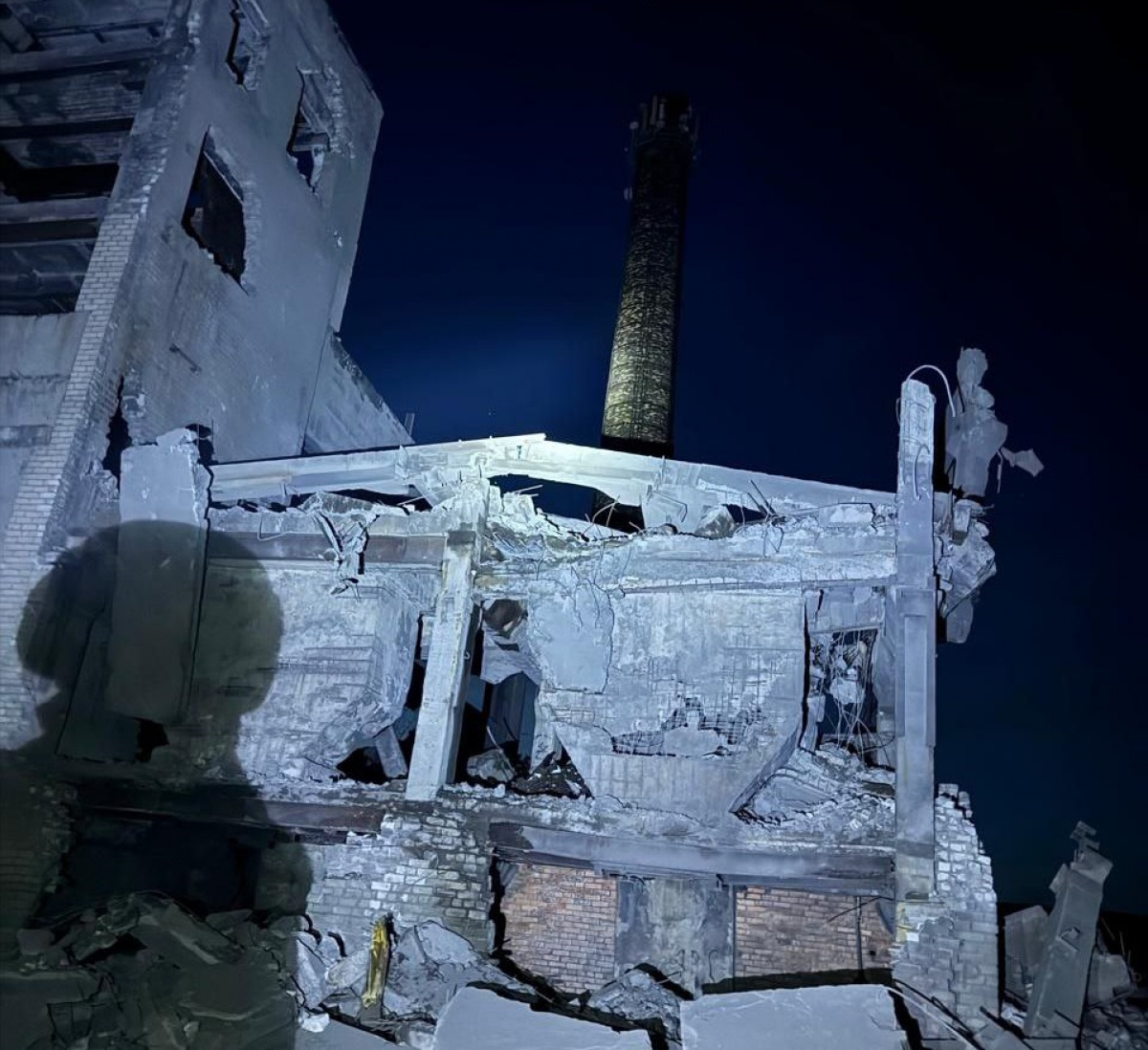 Наслідки обстрілу міста Селидове на Донеччині сьогодні вночі. Фото: МВА