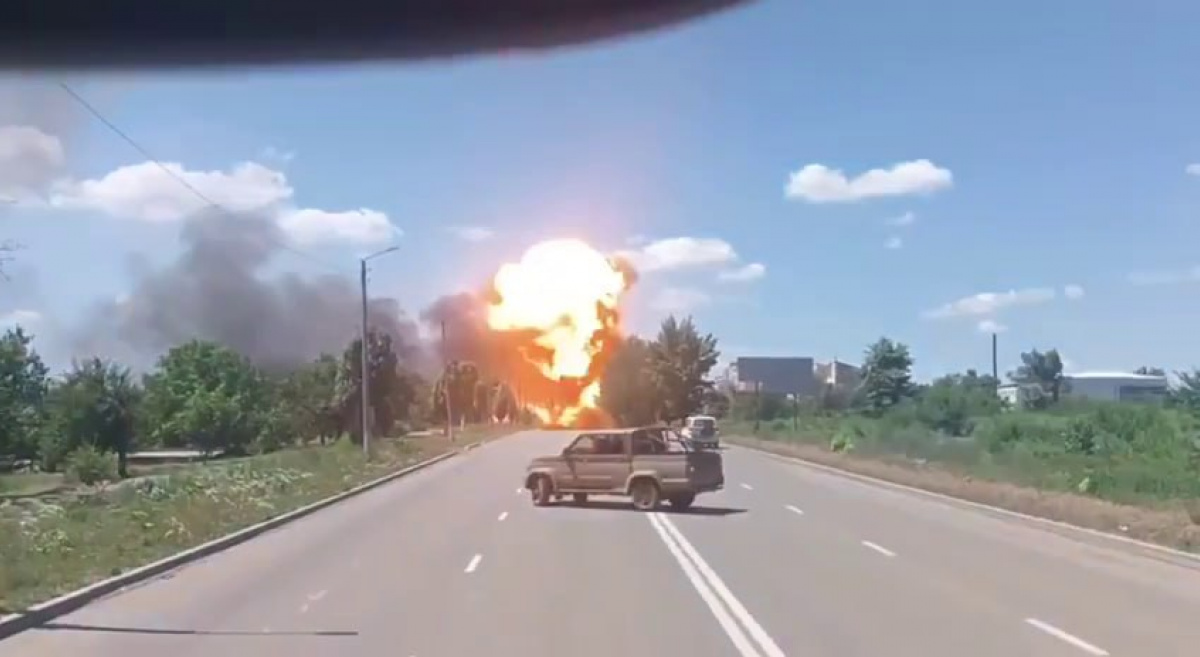 В Первомайске боеприпасы взорвались в машине российских военных