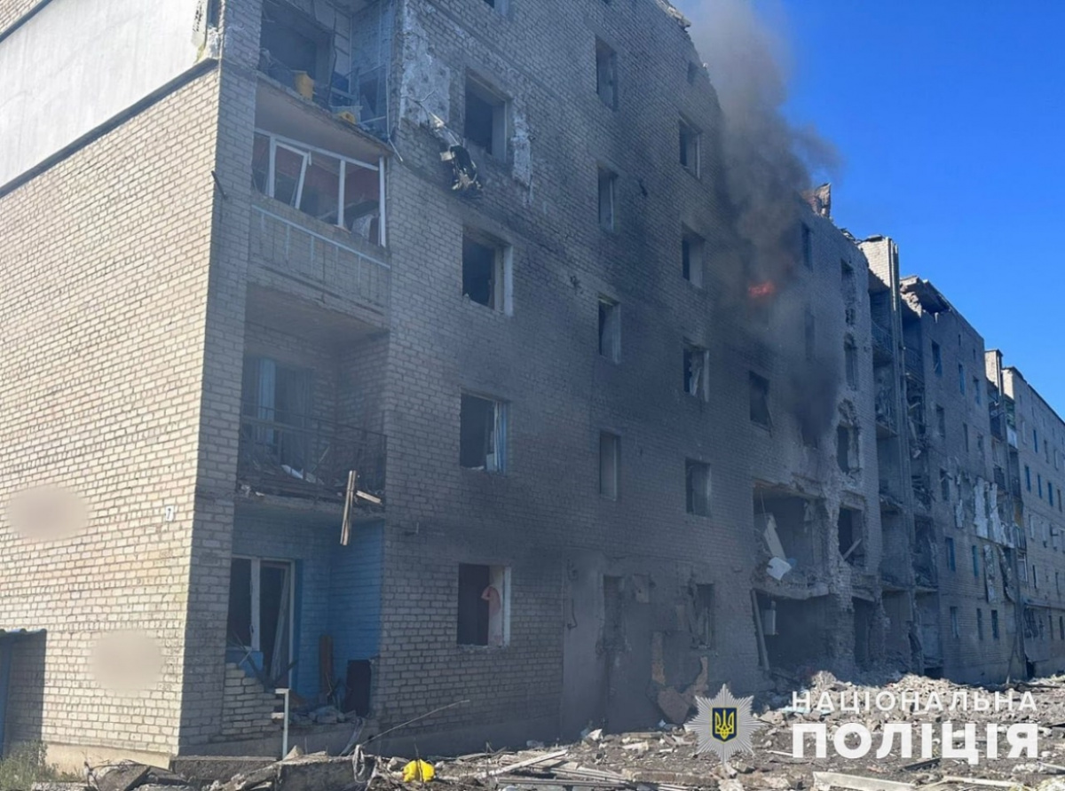 Россия нанесла 2367 ударов по 13 населённым пунктам Донецкой области. Фото: Нацполиция